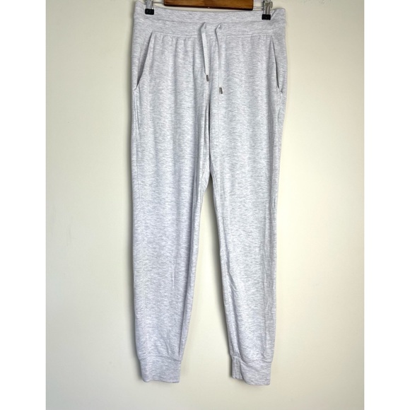 SOLD - Lululemon Warm Down Jogger *Soft Touch (size 8) - Picture 4 of 7